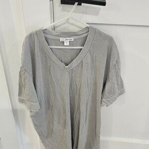 James Perse v neck tee
